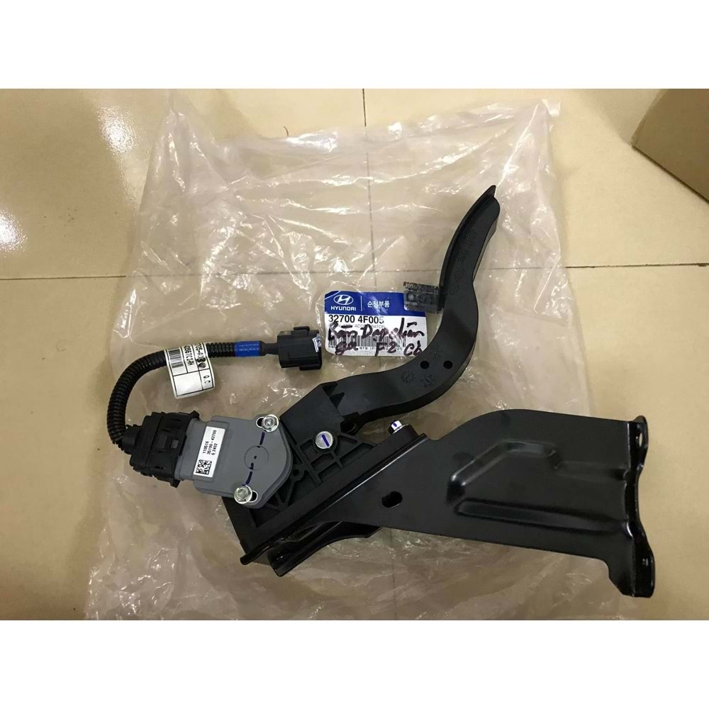 PEDAL GAZ KMY 04-11