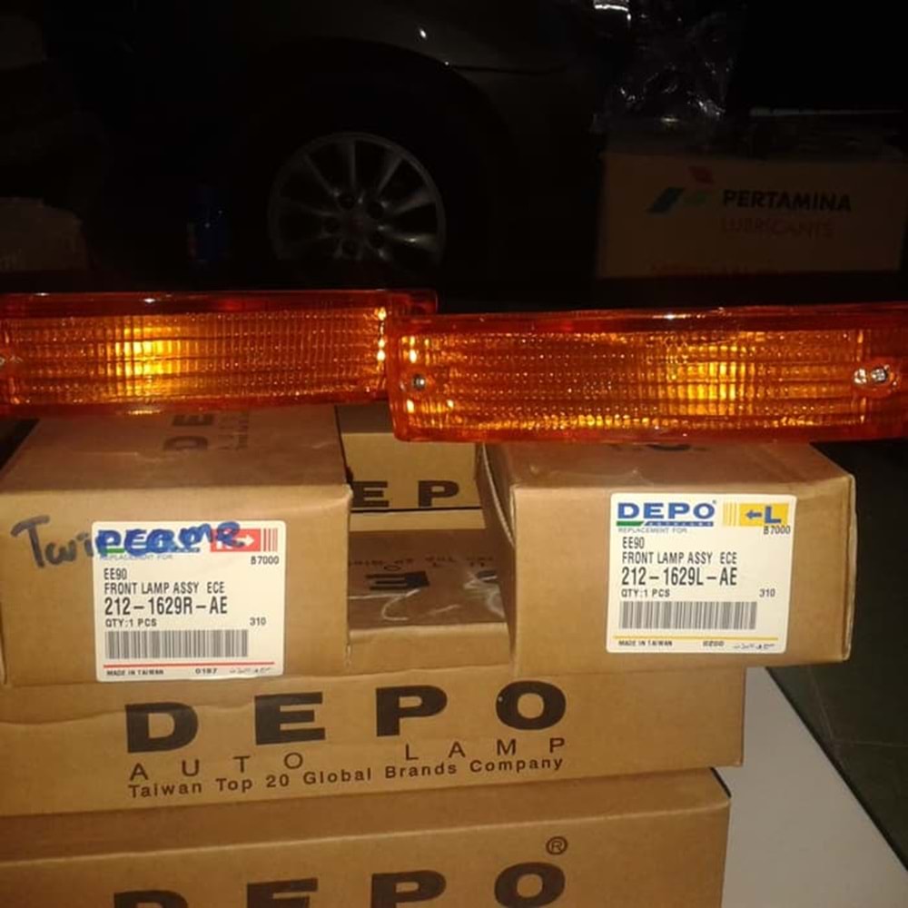 SİNYAL TAMPON SAĞ COROLLA 88-92 (AE92)