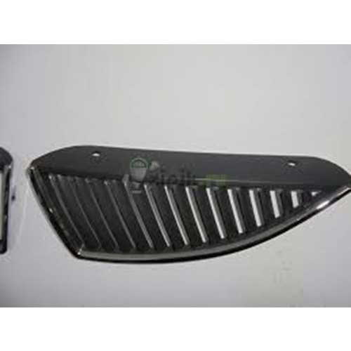 PANJUR ÖN RH LANCER 03-06 (SİYAH)