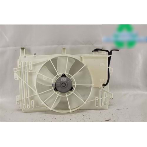 DAVLUBAZ RADYATÖR FAN ZZ121 (3ZZ-1.6-BENZİNLİ-BİDONU İLE BİRLİKTE)