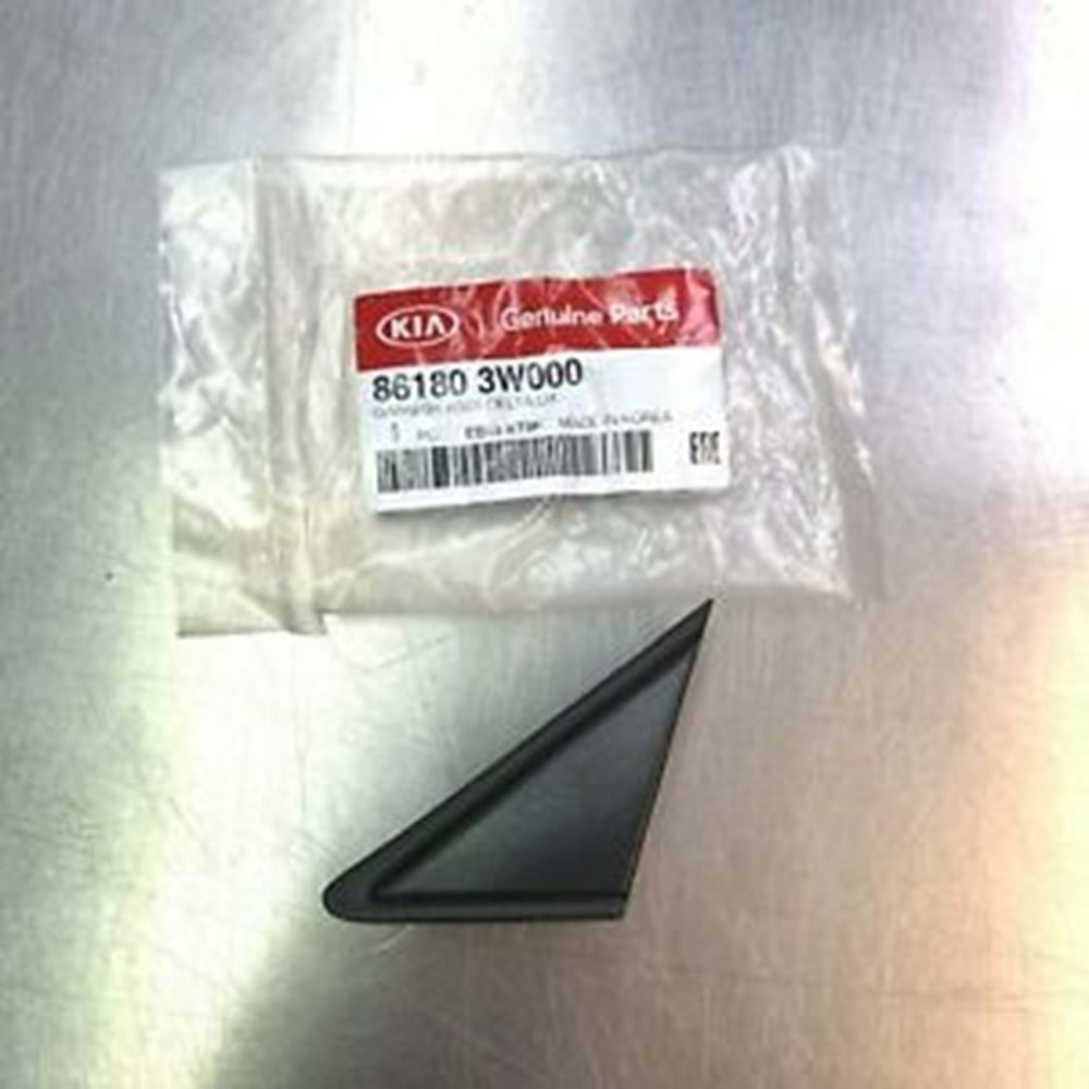 KELEBEK CAM KAPAĞI SOL SPORTAGE 11-15 (ÖN CAM KÖŞE ÇITASI)