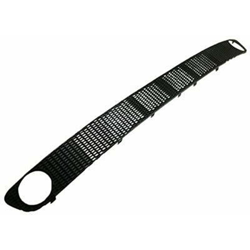 IZGARA ÖN TAMPON ALMERA 04-06 (SİS DELİKLİ)