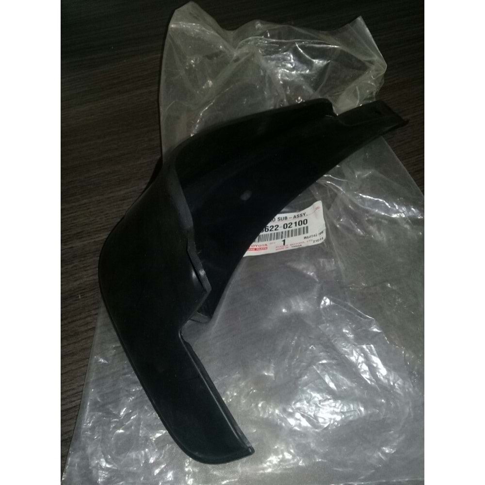 PAÇALIK ÖN SOL COROLLA 02-06 (SEDAN-ZZ121)